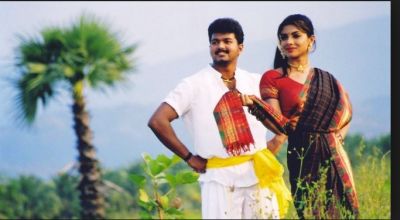 Birthday Special: This Bollywood actress started her career with Vijay Ilayathalapathy