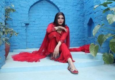 Sapna Chaudhary's stylish look in blue saree, fans go crazy