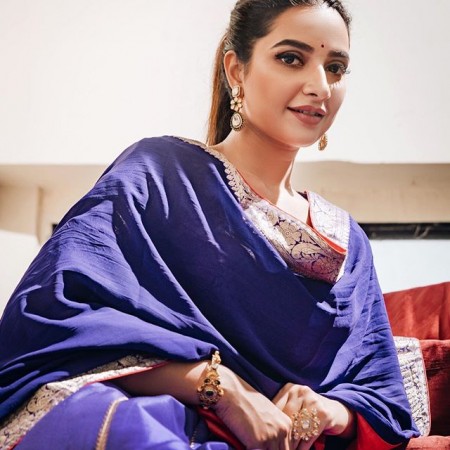 This Bengali actress shares traditional look, See here