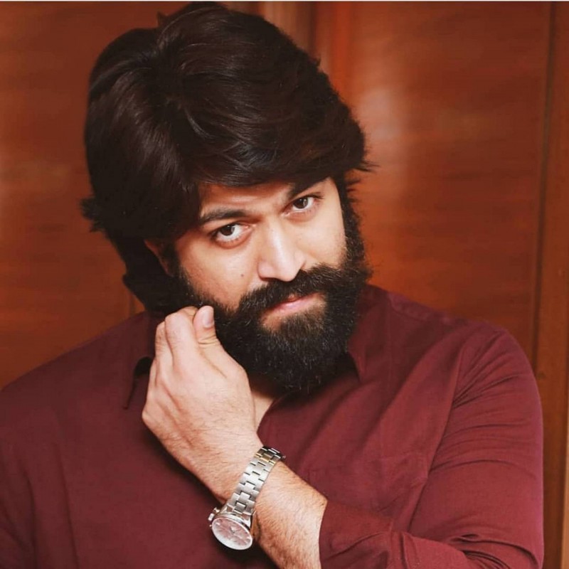 Yash launches dubbing of 'KGF Chapter 2', will hit box office soon