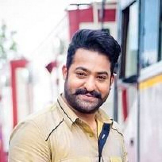 Photo of Junior NTR trended on social media, fans gave special gift before birthday