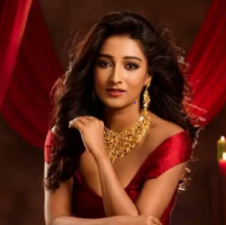 Actress Sayantika is doing this work in her spare time