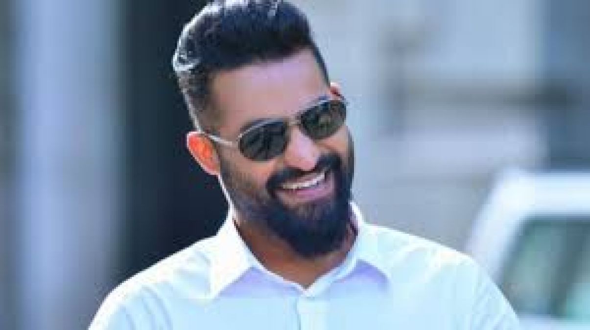 Ram Charan gives such gift to fans on Junior NTR's birthday