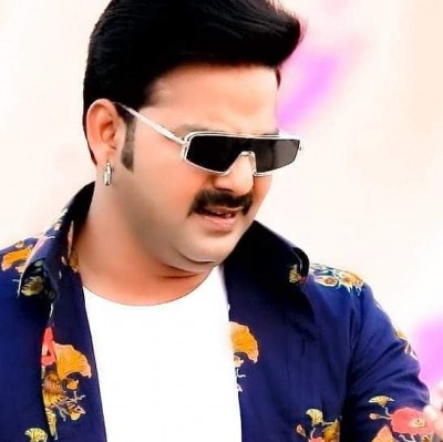 Pawan Singh's Navratri special song went viral as soon as it released