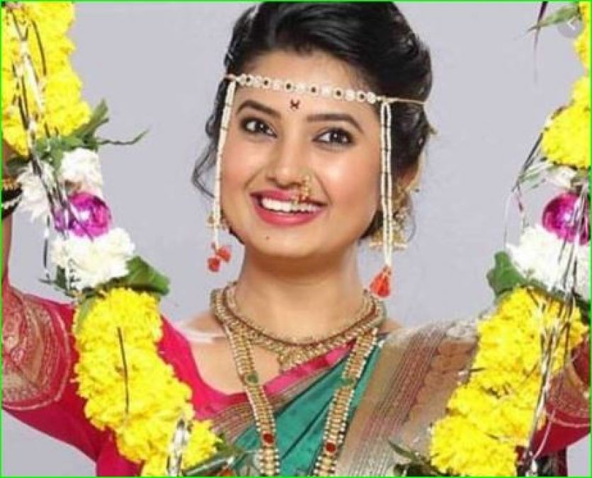 Bailable warrant issued against Marathi actress Prajakta Mali