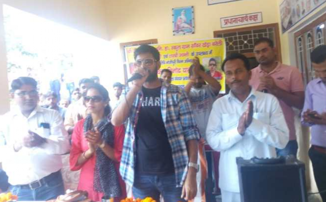Vinod Yadav charmed children with his tremendous talk, here are details