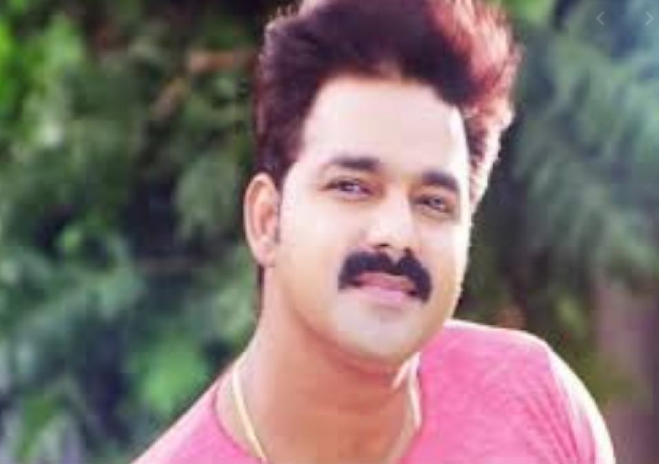 This devotional song of Pawan Singh is going viral on social media