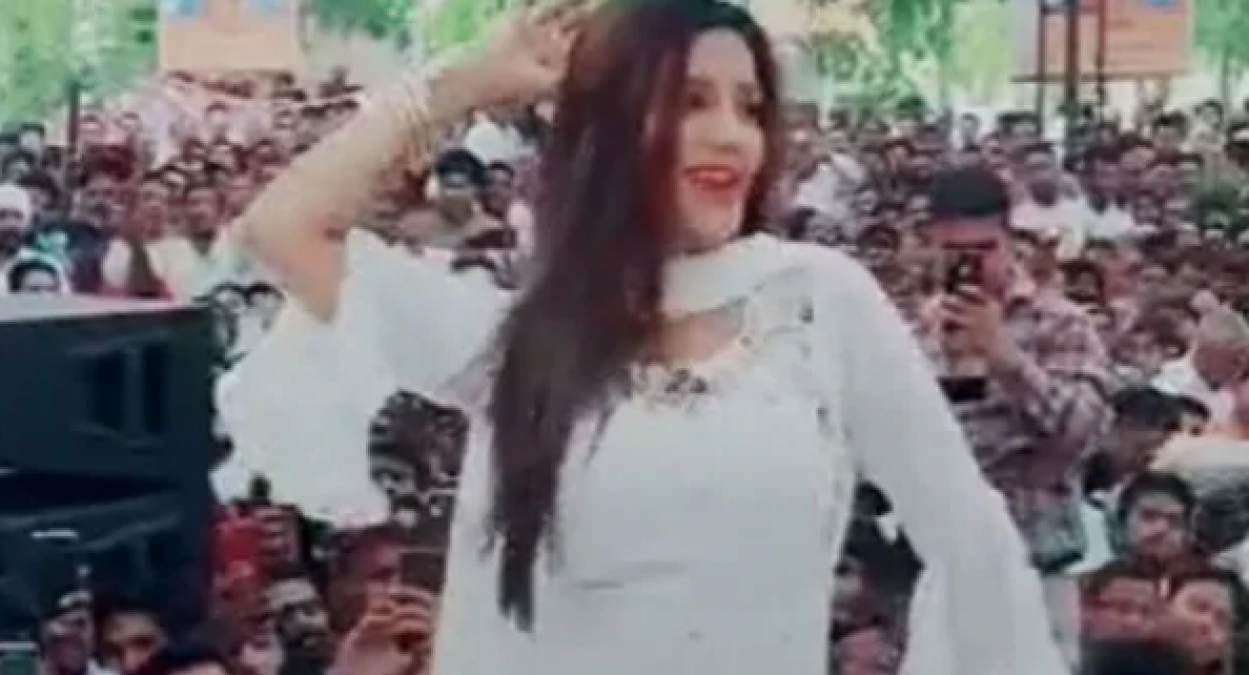 These bold Tik Tok videos of Sapna Chaudhary is going viral, watch it here