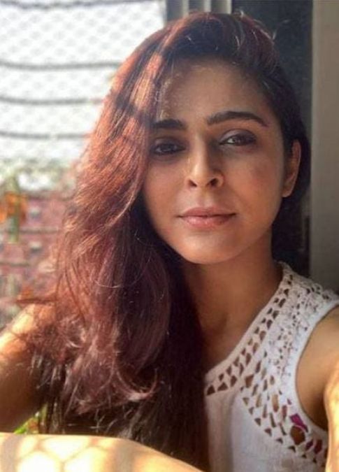 Madhurima Tuli shares new hairstyle during lockdown