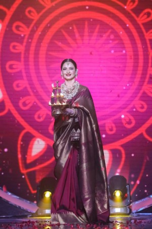 This contender of Indian Idol won heart of  Rekha Ji, know what actress said