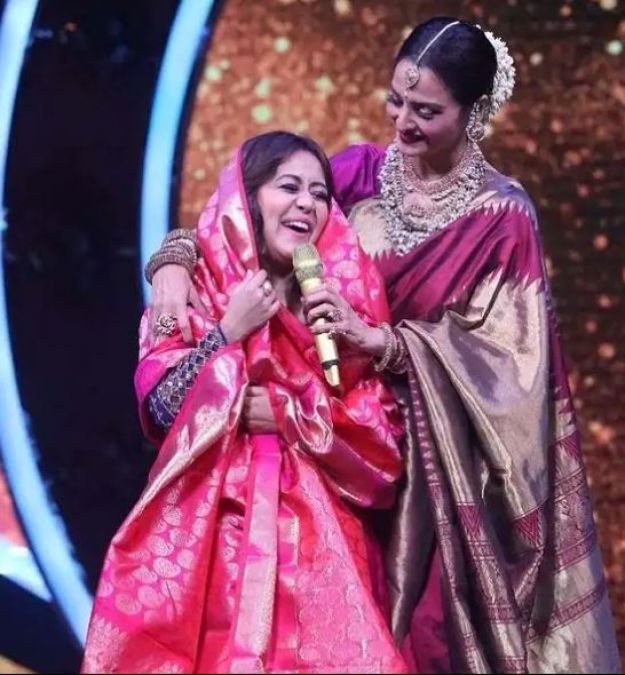 Neha Kakkar jumps joyfully, actress Rekha is reason