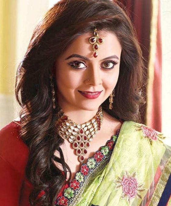 Devoleena Bhattacharjee files complaint against a person on charges of cyberbullying