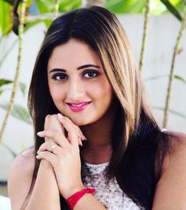 Fans of Sidnaz made lewd comments, Rashmi Desai did this