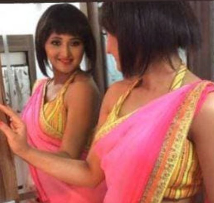 Rashmi Desai accepts sari challenge, check out picture here