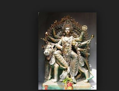 आज है नवरात्र का चौथा दिन, करें मां कुष्मांडा की पूजा