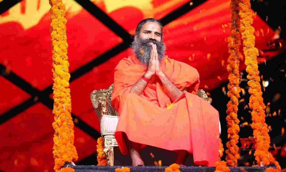 Yoga Guru Ramdev on The Sets Of ‘Indian Idol reveals big truth, know here
