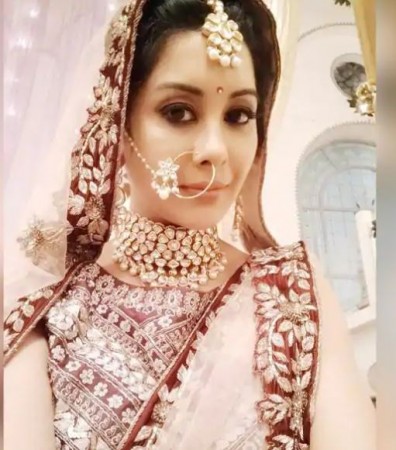 Simran Khanna's bridal look went viral amid reports of divorce