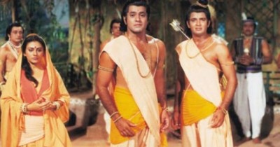 Ram leaves for Ayodhya in 'Pushpak Viman'