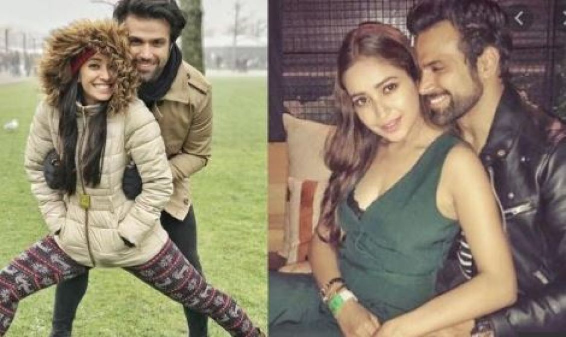 After breakup, Rithvik Dhanjani shared such posts