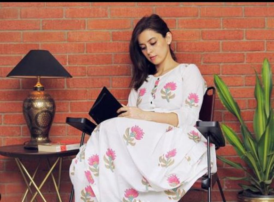 Ekta Kaul reveals she tested her self thrice to confirm pregnancy