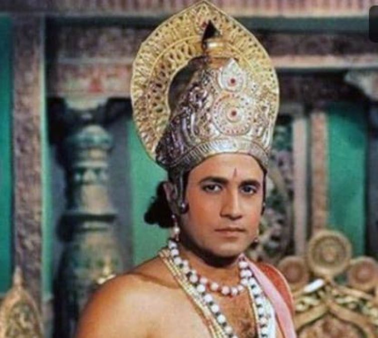 People worshipped these TV stars as God