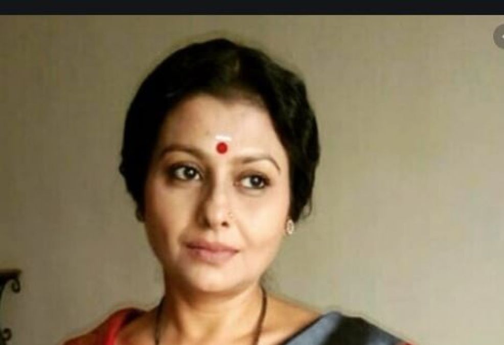 TV actress Jaya Bhattacharya goes bald during lockdown