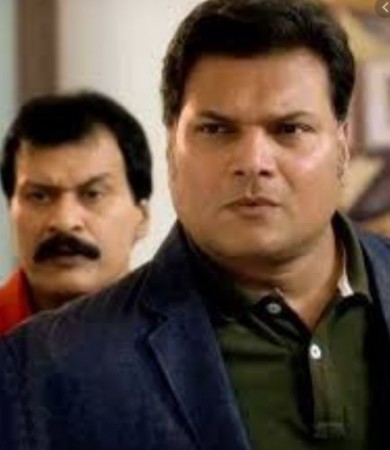 Daya's entry in CID take place due to an injury