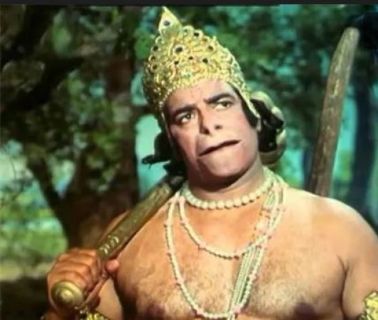 Dara Singh had signed the film because of lack of money