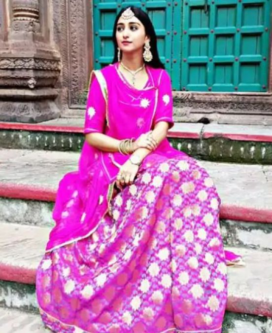 Actress Mohena Kumari looks beautiful in every kind of dress, see photos here