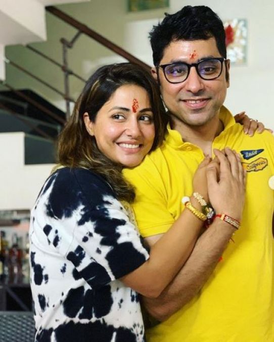 Hina Khan Celebrated Rakhi Festival with brother Aamir, Posts Photos!
