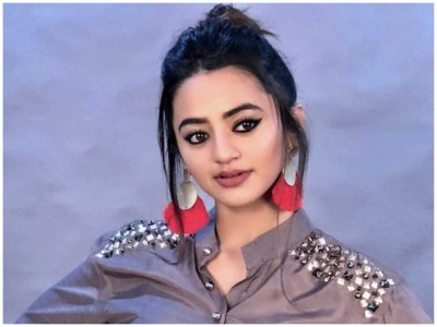 Helly is winning hearts of her fans with her stylish look and acting
