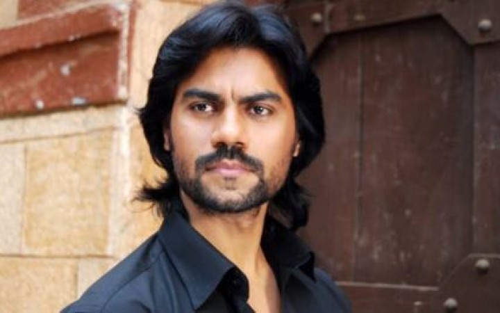 Gaurav Chopra's mother lost her life to cancer, pens emotional notes