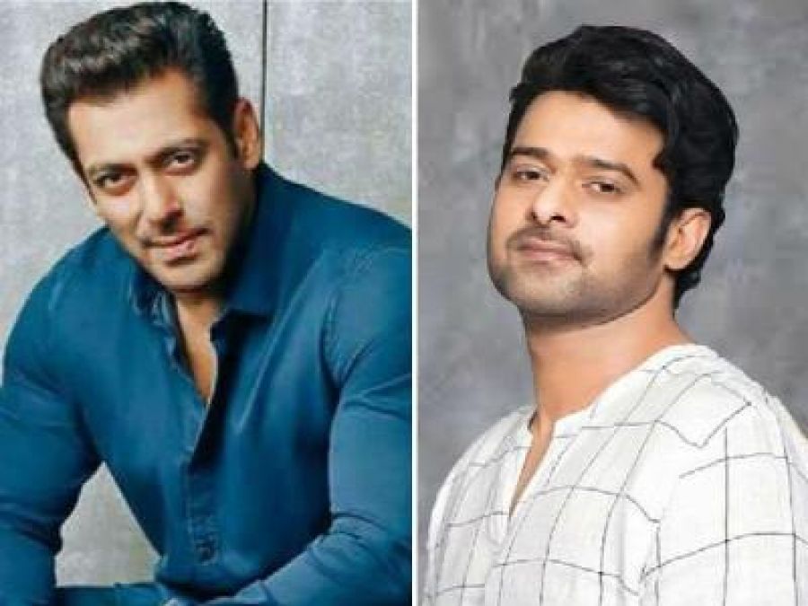 Taking up Raveena's Pallu, Prabhas said, 'I'm a big fan...'