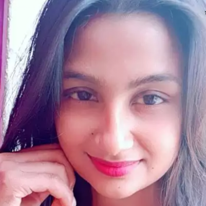 'इंडियन आइडल' में नजर आ चुकी रेणु नागर आईसीयू में एडमिट, प्रेमी की मौत के बाद सिंगर की हालत गंभीर