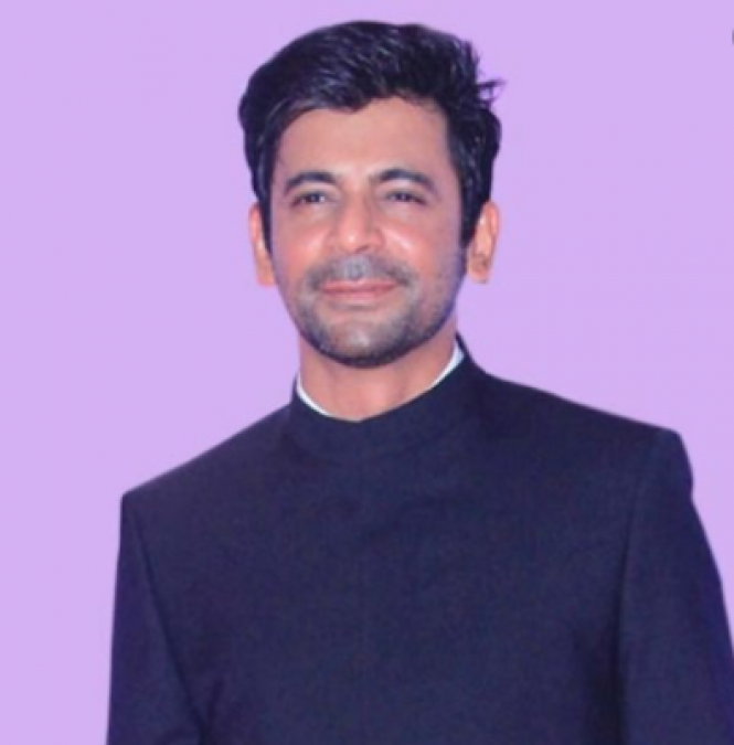 Sunil Grover mimicked his teacher first when he started doing mimicry