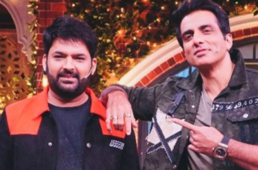 Manoj Muntashir reached Kapil Sharma's show, shared photo and captioned 