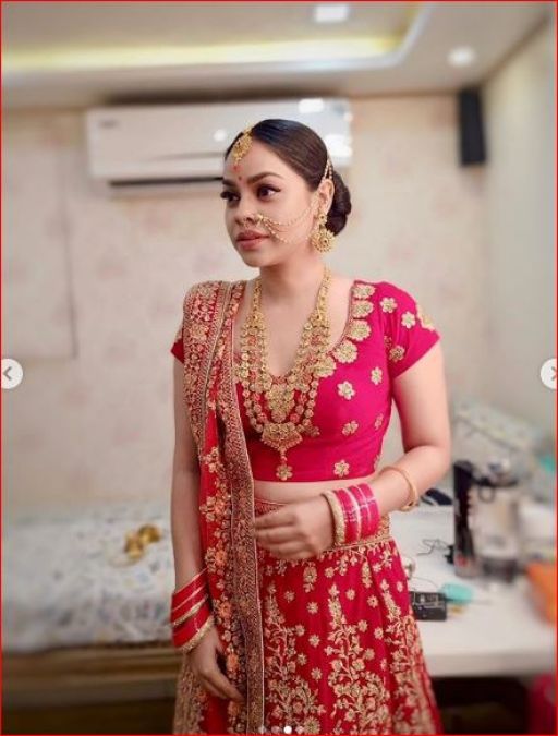 Kapil Sharma's Ex-Lover becomes bride, See viral Photos!