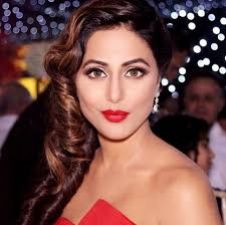 Hina Khan spotted in short dress; see picture here