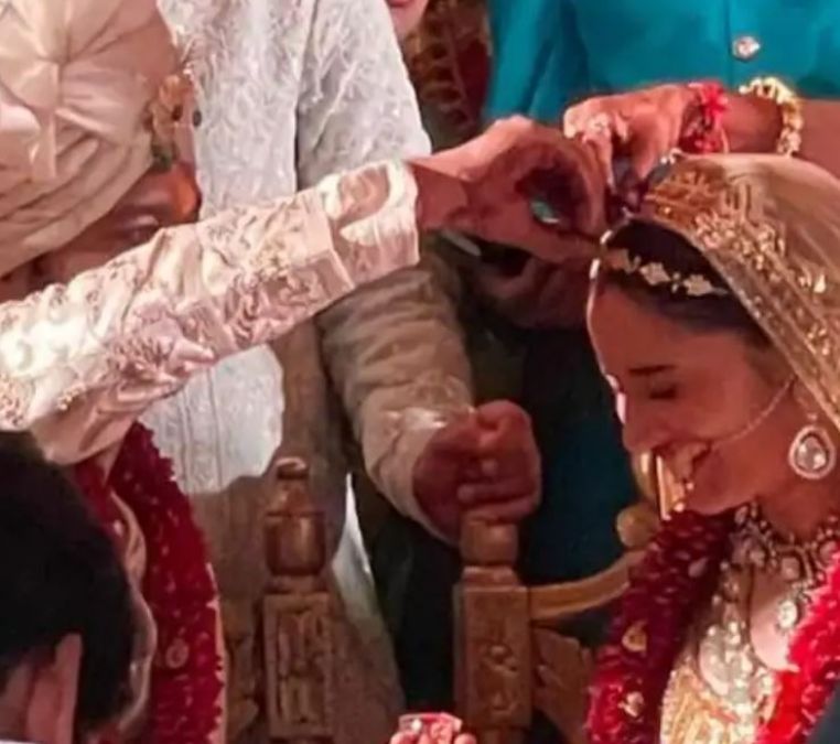 Ankita Lokhande's tears reflected during the wedding, these stunning videos and pictures surfaced