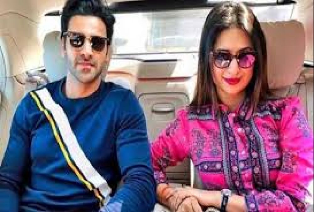 Divyanka Tripathi arrives in UK for holiday with husband, said this for the show