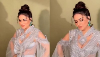VIDEO: This famous actress came in front of camera wearing a towel, everyone astounded