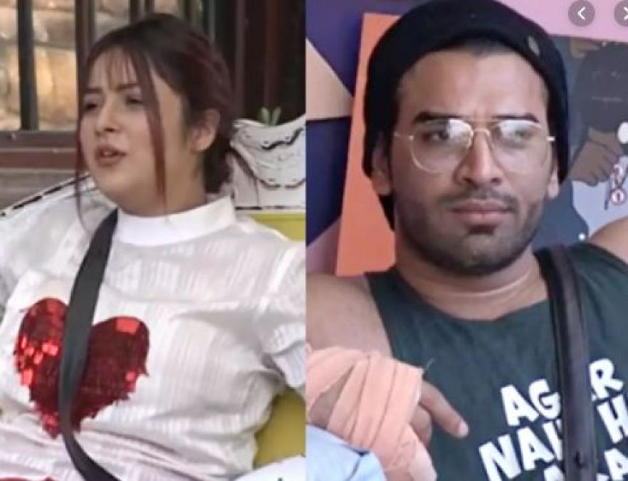 BB13 : कैप्टेंसी के लिए पारस ने शहनाज़ को दिया धोखा, सिद्धार्थ ने संभाला