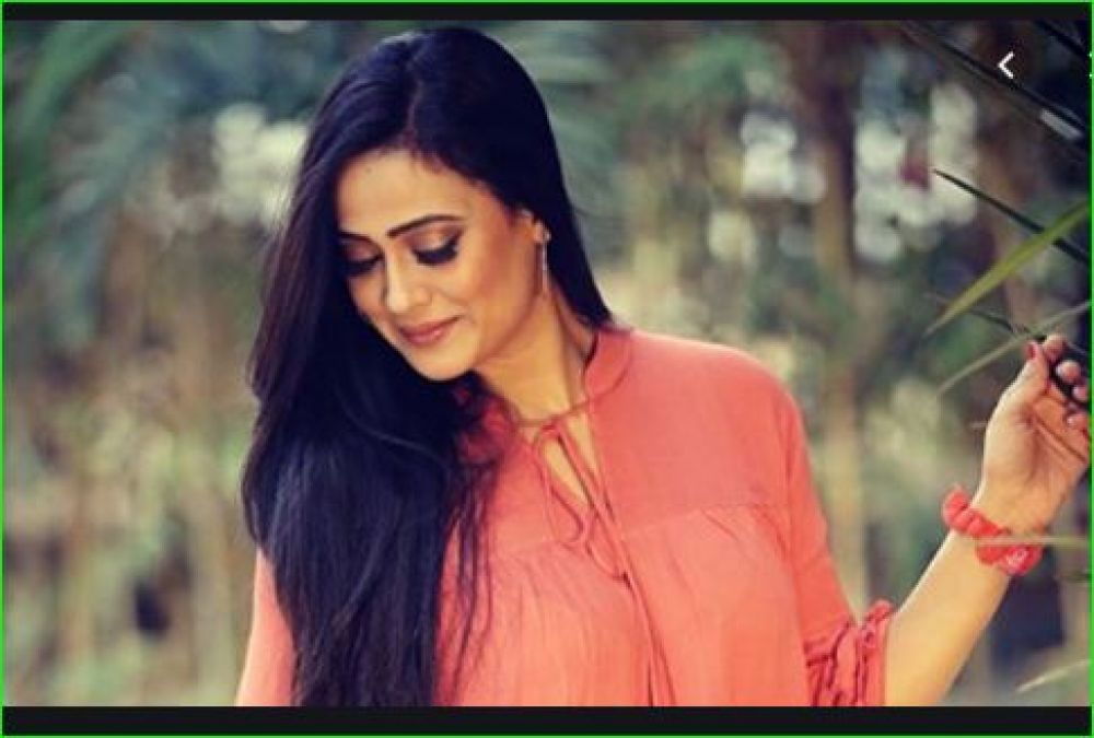 Shweta Tiwari once again broke her silence says, 