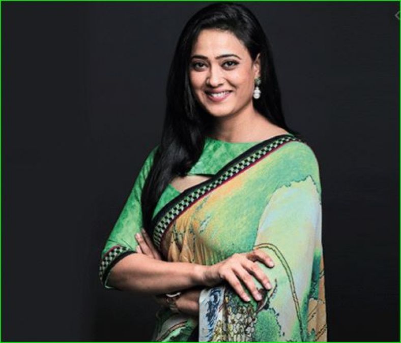 Shweta Tiwari openly speaks about web series, says, 'We should die...'