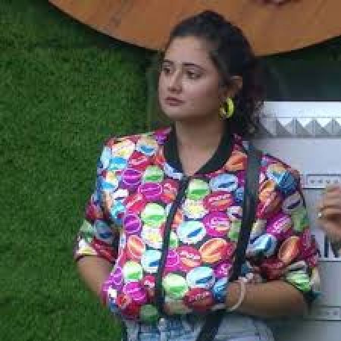 BB13: Rashmi Desai and Aarti Singh's friendship breaks, Siddharth becomes reason