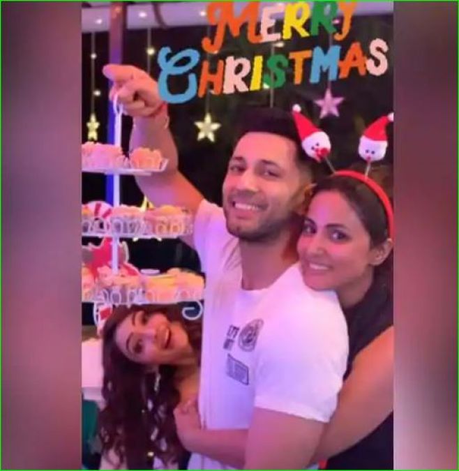 Hina Khan and boyfriend Rocky gives Christmas party, Kasauti's cast spotted