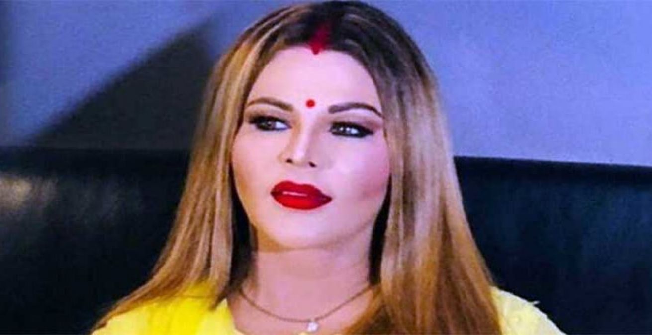 BB14: Rahul Mahajan calls Rakhi Sawant as 'Cheap celebrity'