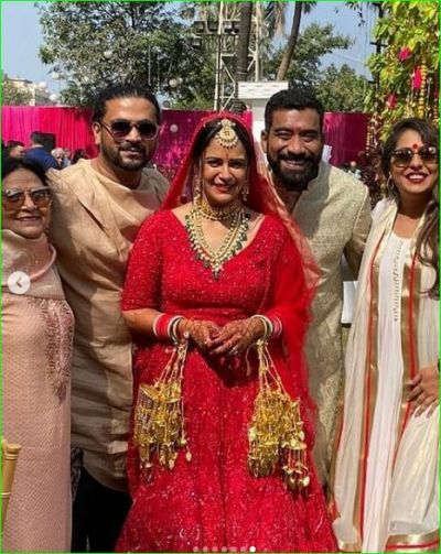 Mona Singh dances her heart out on Punjabi songs at her wedding, video goes viral