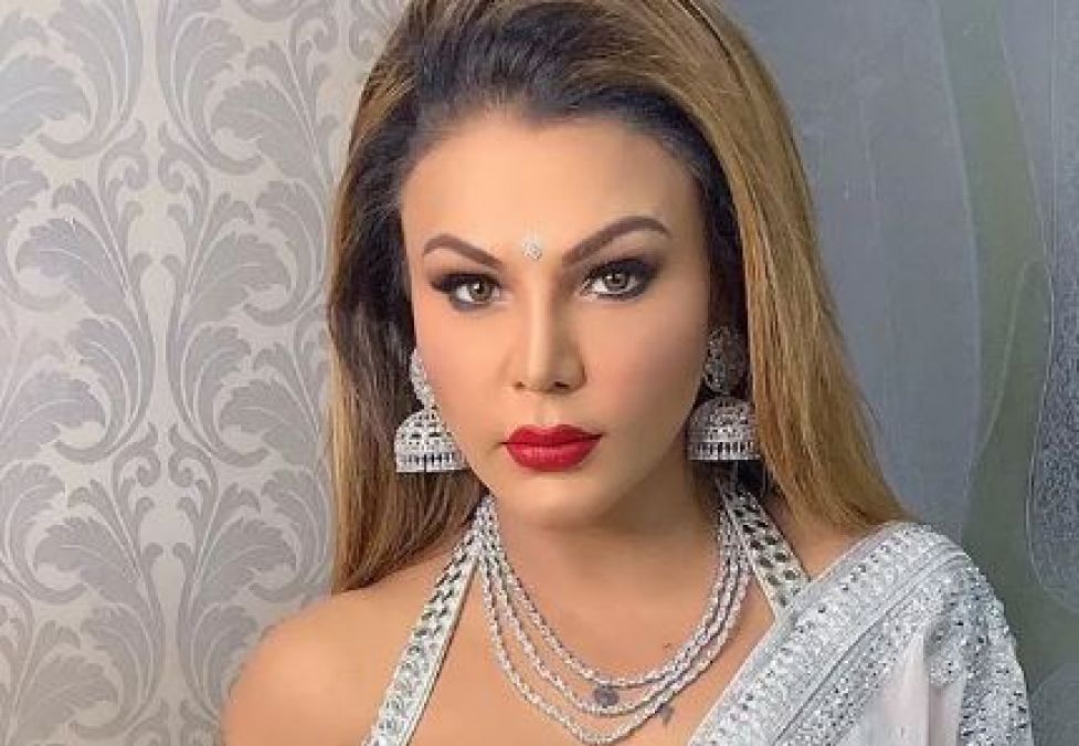VIDEO: Rakhi Sawant turns spiritual, Know what she said about suicide