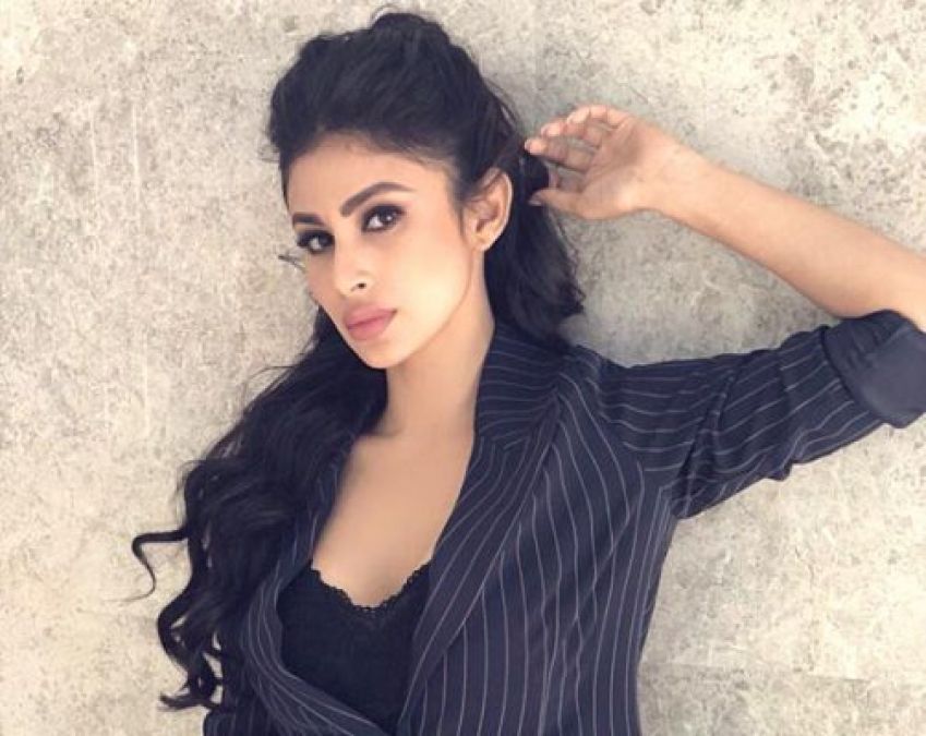 Mouni Roy shares stunning video, fans shocked to see
